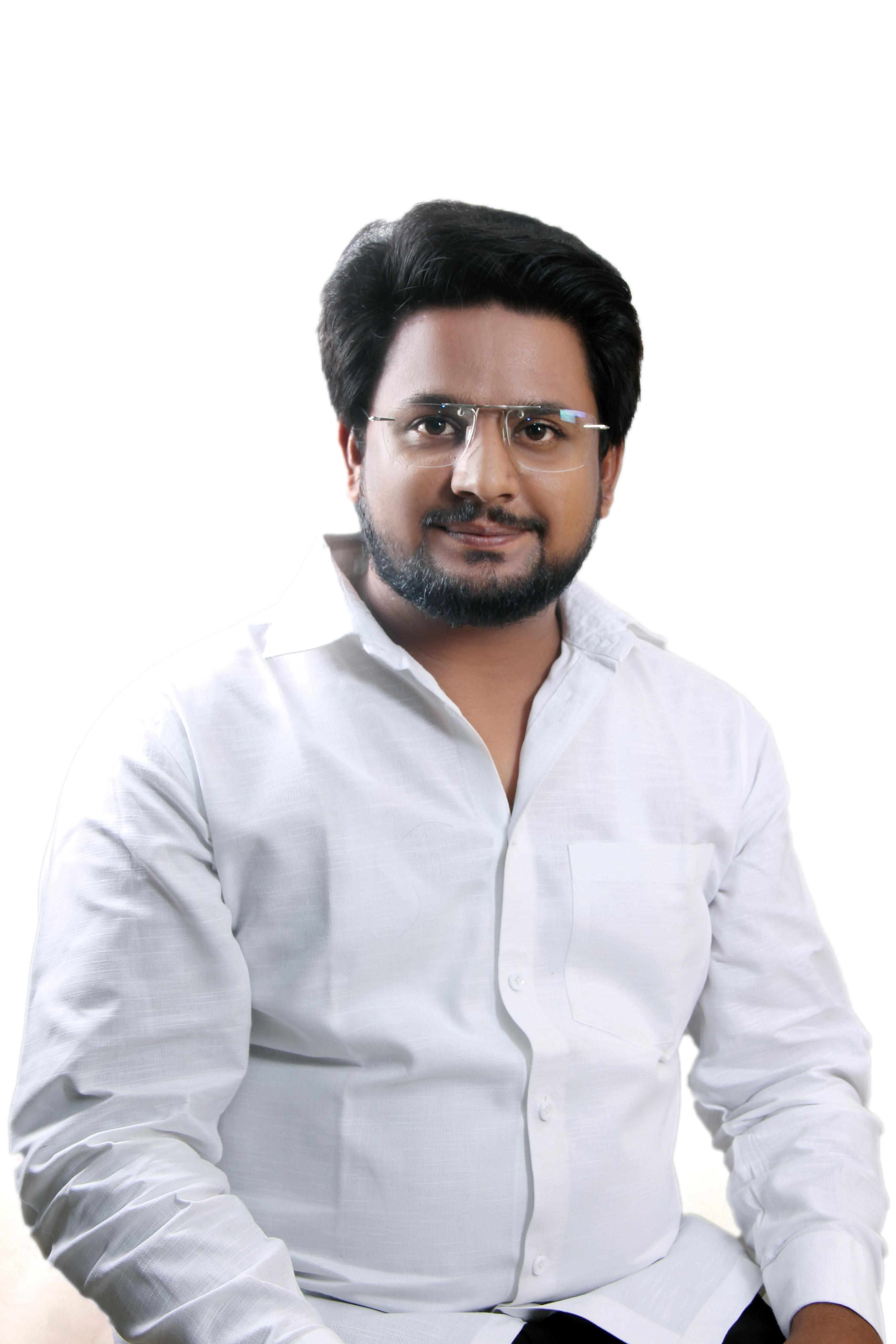 Dr. Suhail Khan - MD